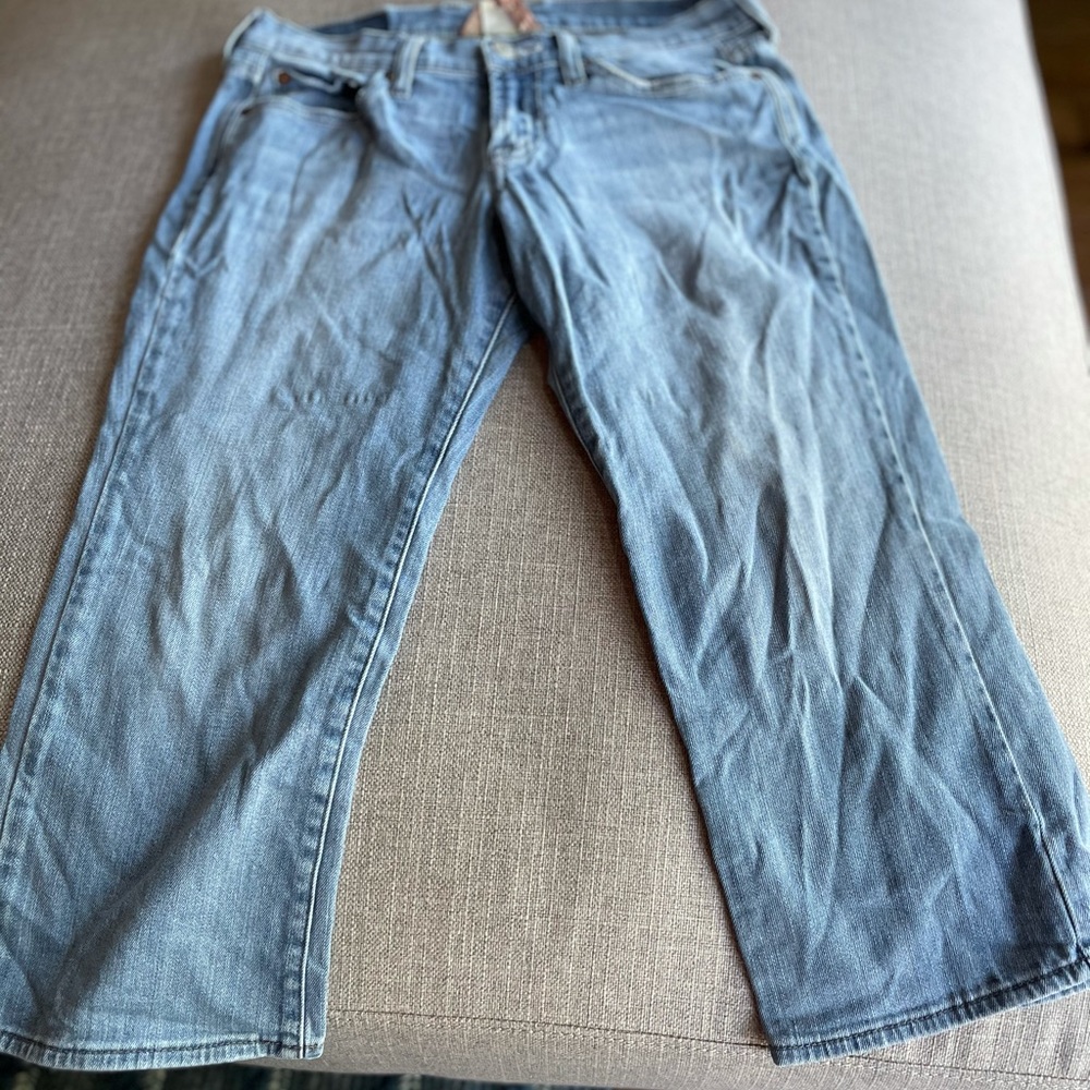 Lucky Brand cropped jeans size 6/28